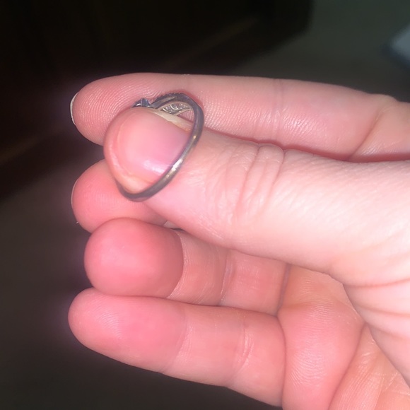 Ring - Picture 3 of 3